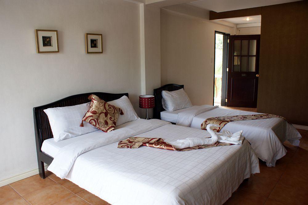 Feliness Resort Manoc-Manoc Exterior photo