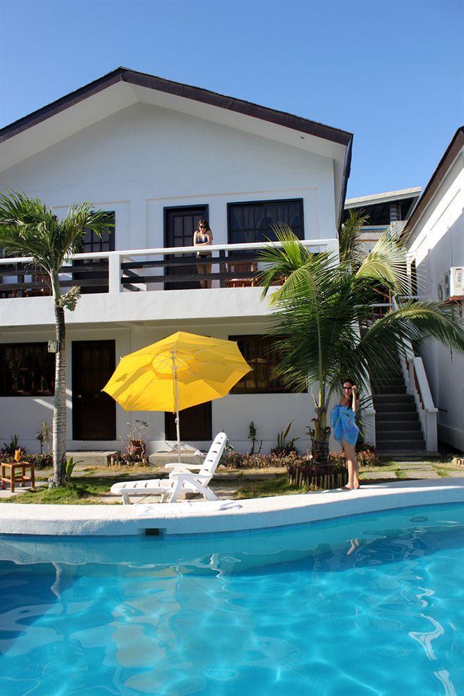 Feliness Resort Manoc-Manoc Exterior photo